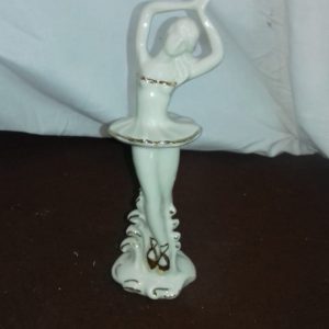 Ballerina in ceramica